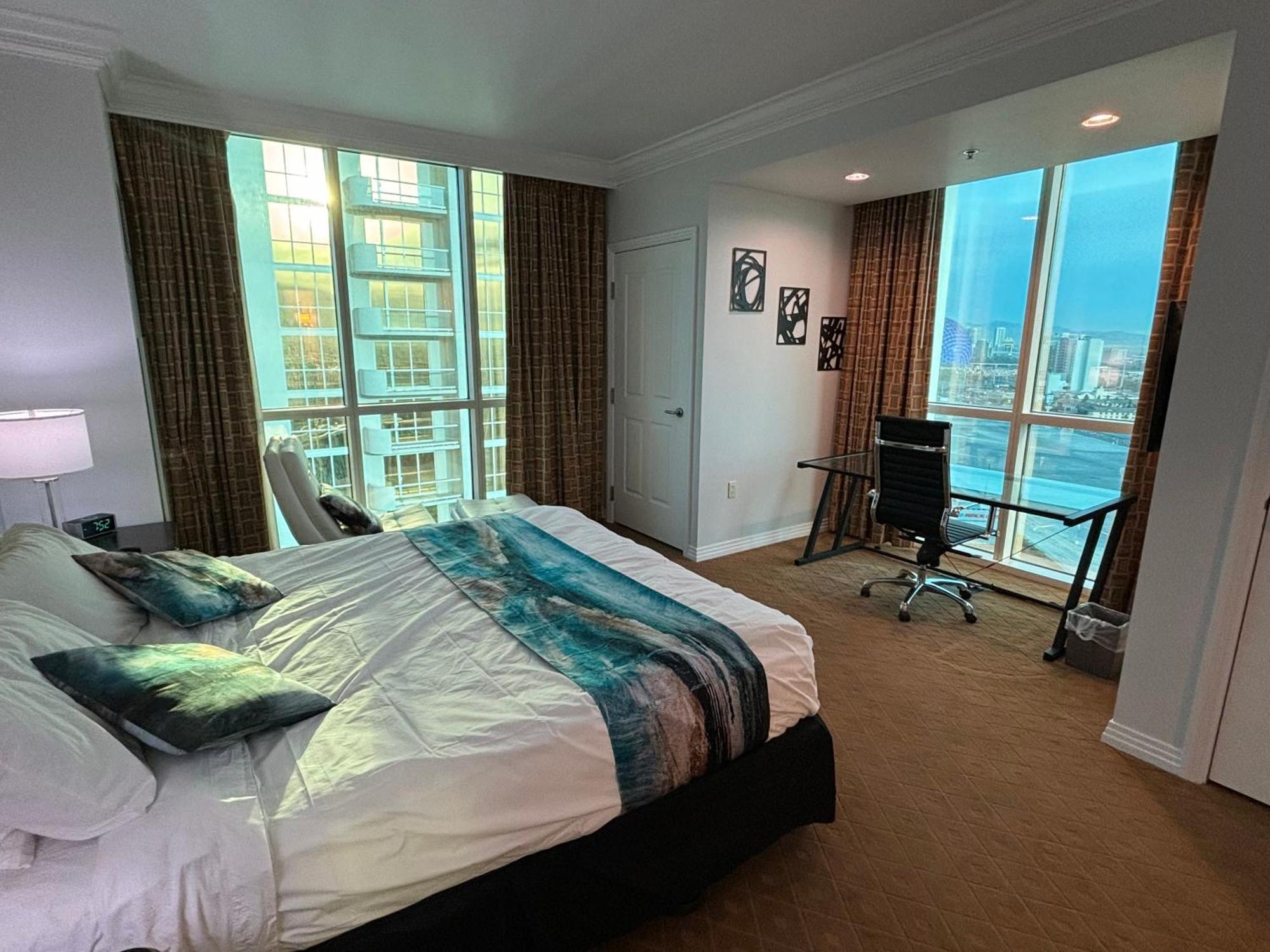 Panorama Vista Suite- 1Br 2Ba, Full Kitchen, Strip View, Balcony, Corner Unit Las Vegas Exteriör bild